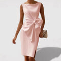 Robe ajustée cintrée avec nœud